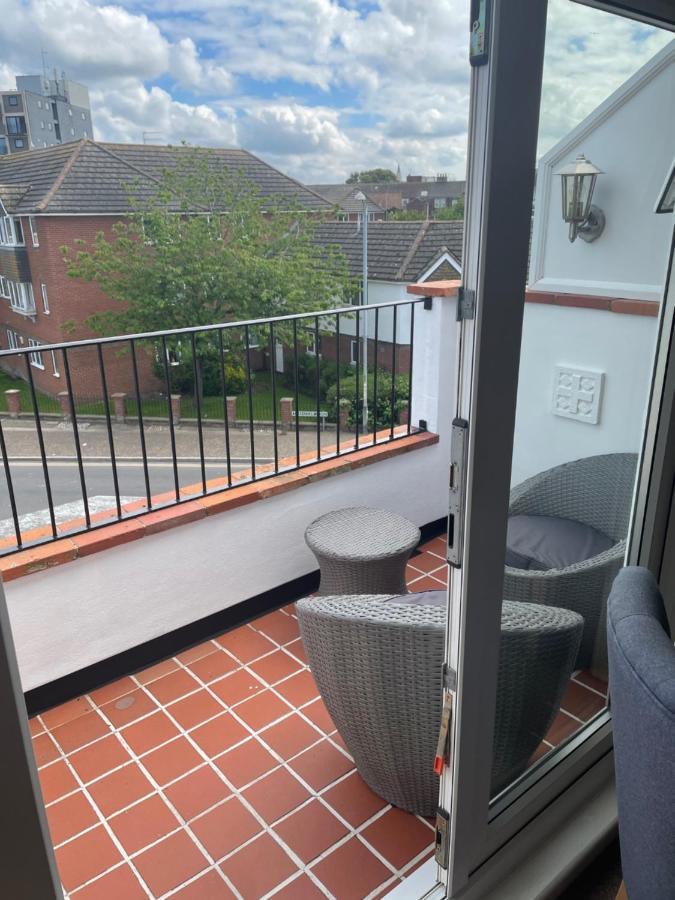 The Courtyard Guest House Great Yarmouth Extérieur photo