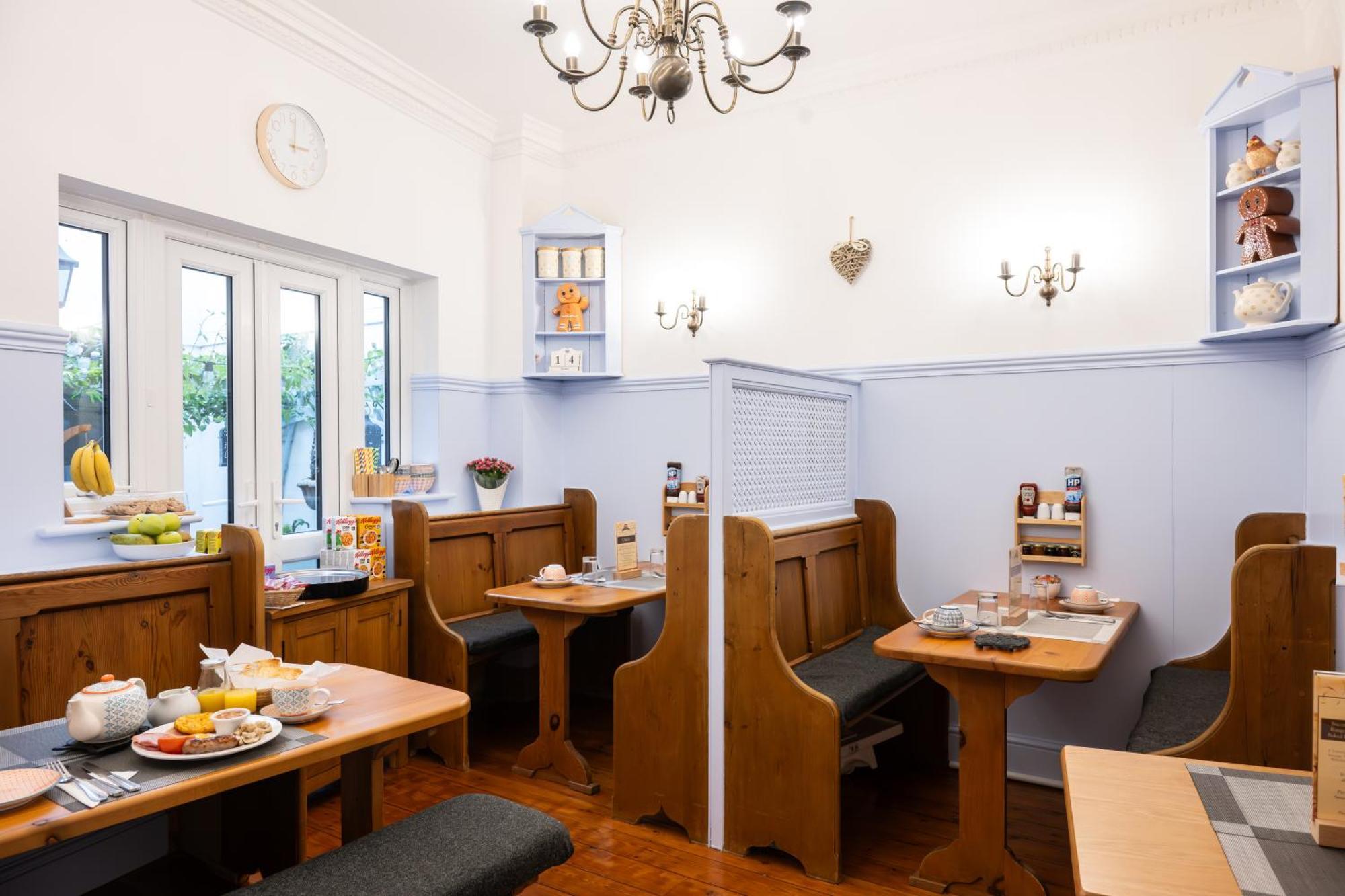 The Courtyard Guest House Great Yarmouth Extérieur photo